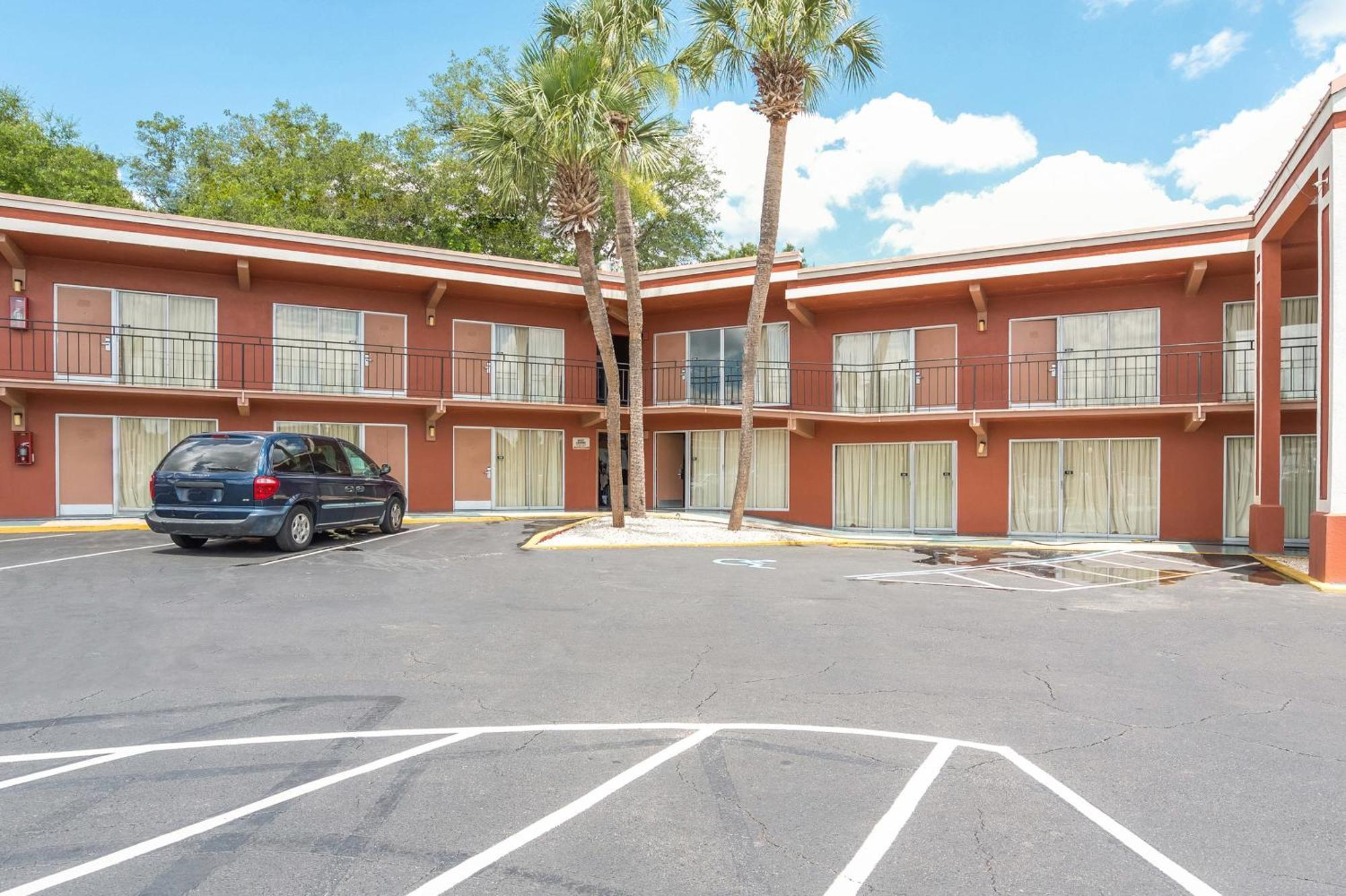 Oyo Mustang Silver Spring Fl Hotel 2*