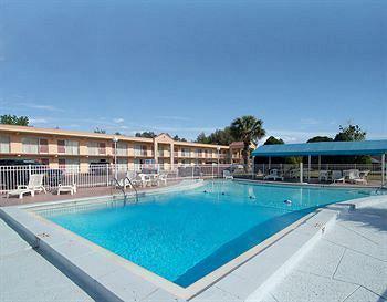 Hotel Oyo Mustang Silver Spring Fl 2*